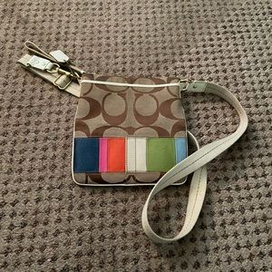 BEAUTIFUL****** Authentic COACH crossbody!